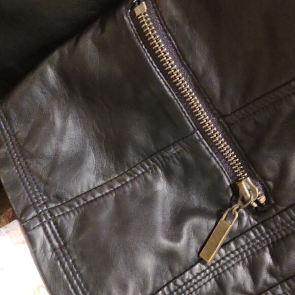 ANA Vegan Leather Jacket Size Medium NWT - Picture 6 of 6